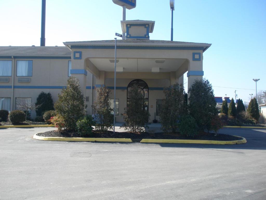 Red Roof Inn Carrollton Exterior photo